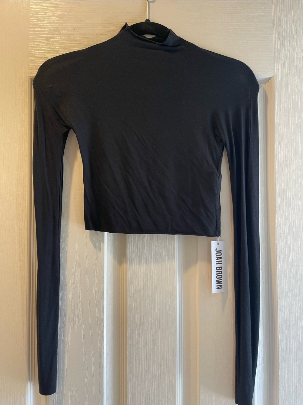 NWT Joah Brown Mock Neck Long Sleeve Crop Top - Picture 2 of 4